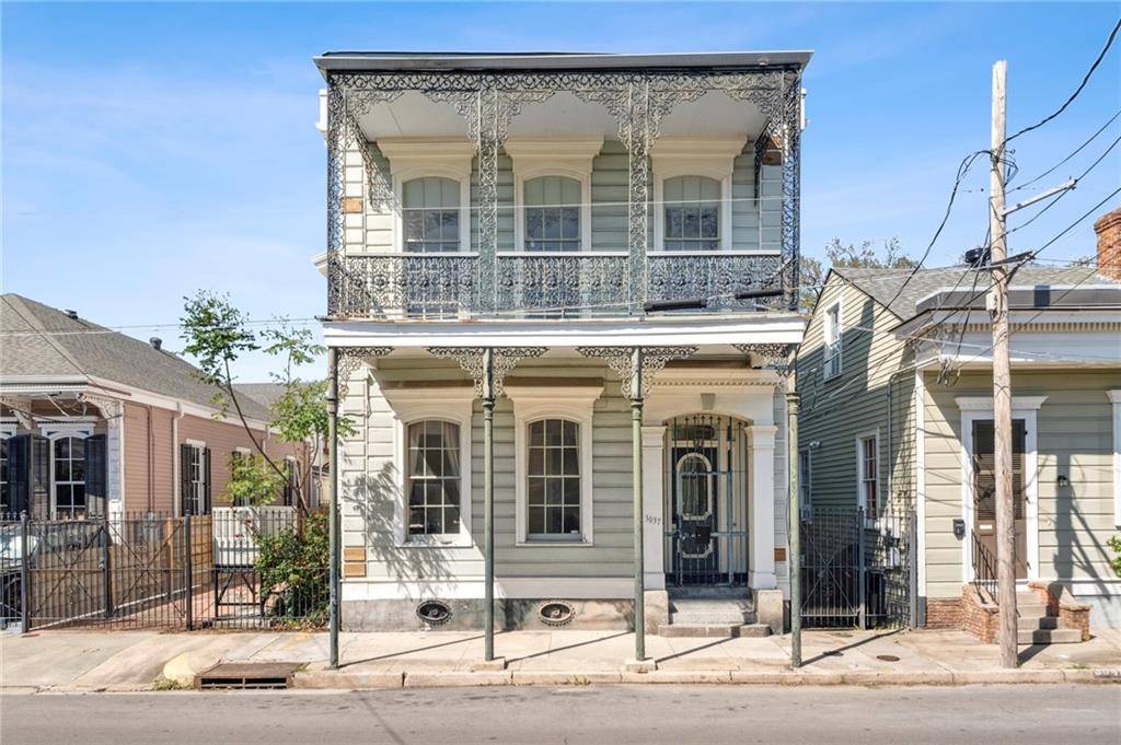 New Orleans, LA 70117,3037 ROYAL ST