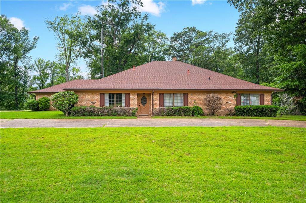 Natchitoches, LA 71457,174 CHINQUAPIN DR