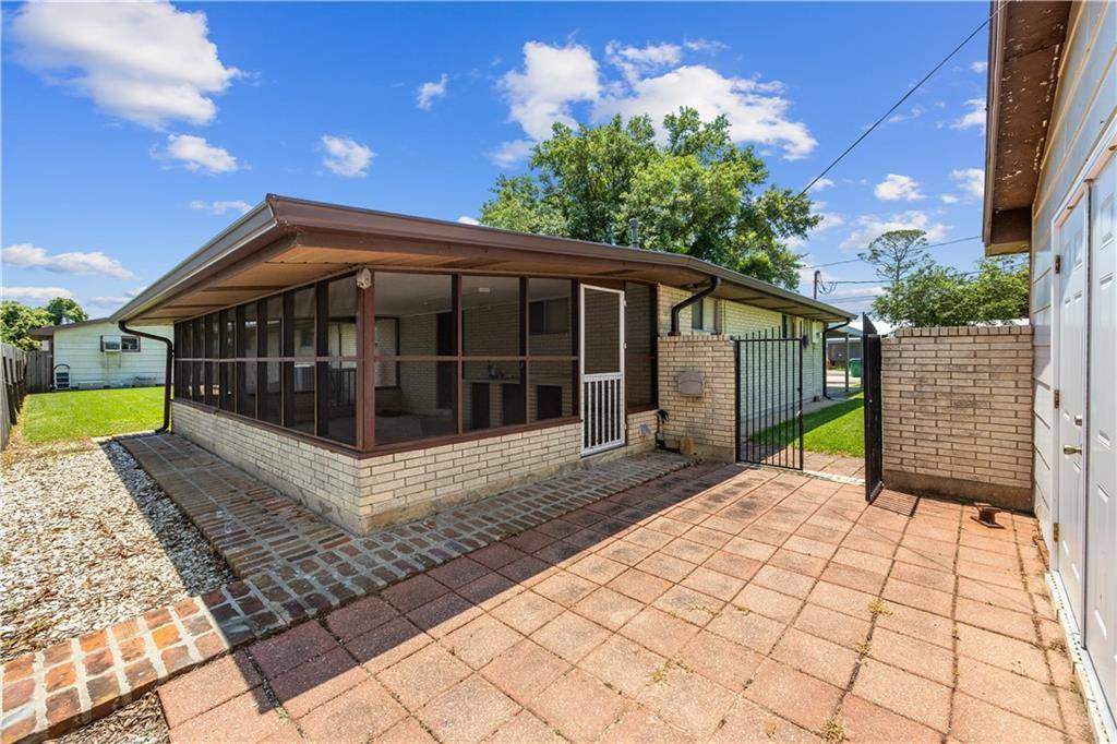 Paradis, LA 70080,218 ROBERT ST