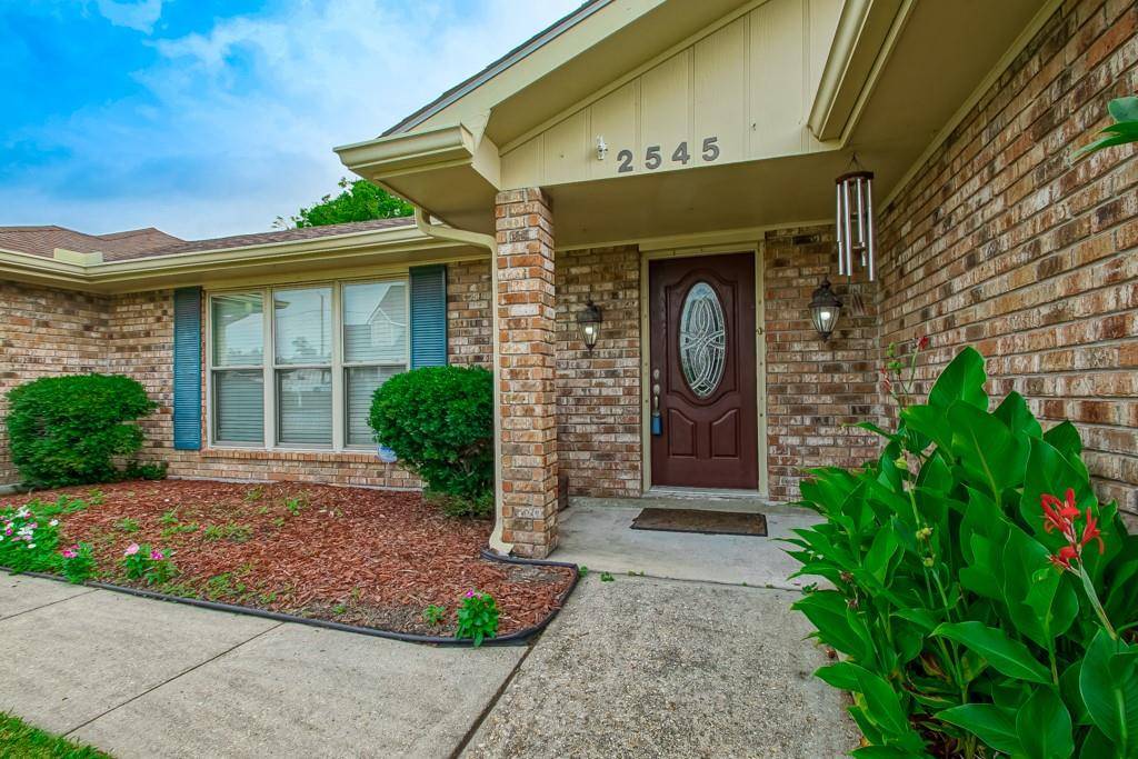 Marrero, LA 70072,2545 KISMET ST