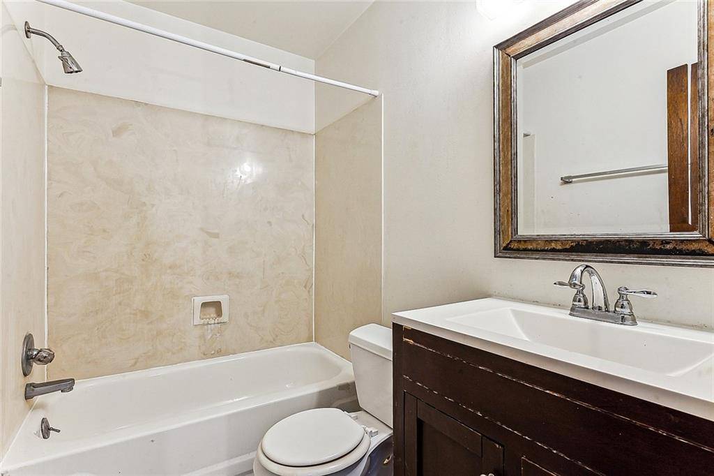 Harvey, LA 70058,4289 LAC SAINT PIERRE DR