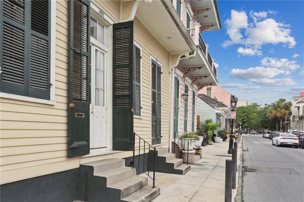 New Orleans, LA 70116,1002 ORLEANS AVE #1002
