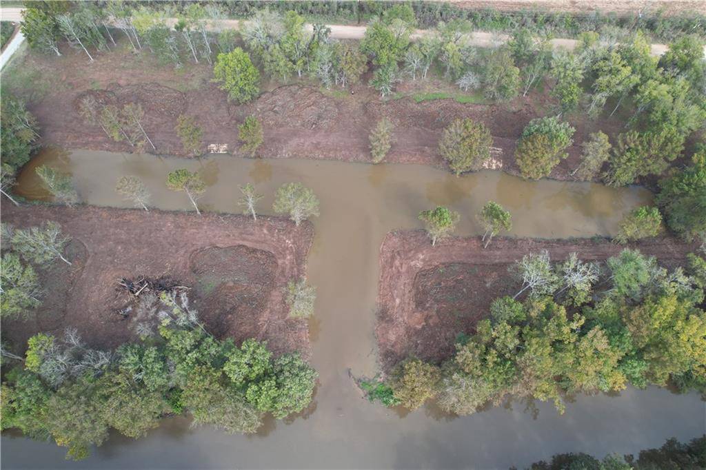 Marksville, LA 71351,MARINA LITTLE RIVER RD