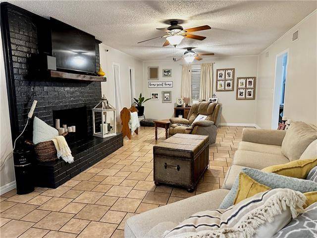 Marksville, LA 71351,630 JUNEAU AVE