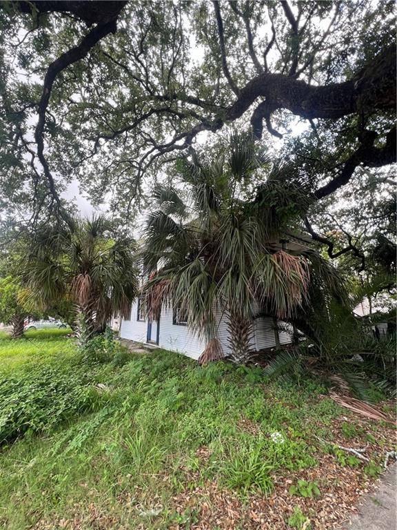 New Orleans, LA 70119,710 N CARROLLTON AVE