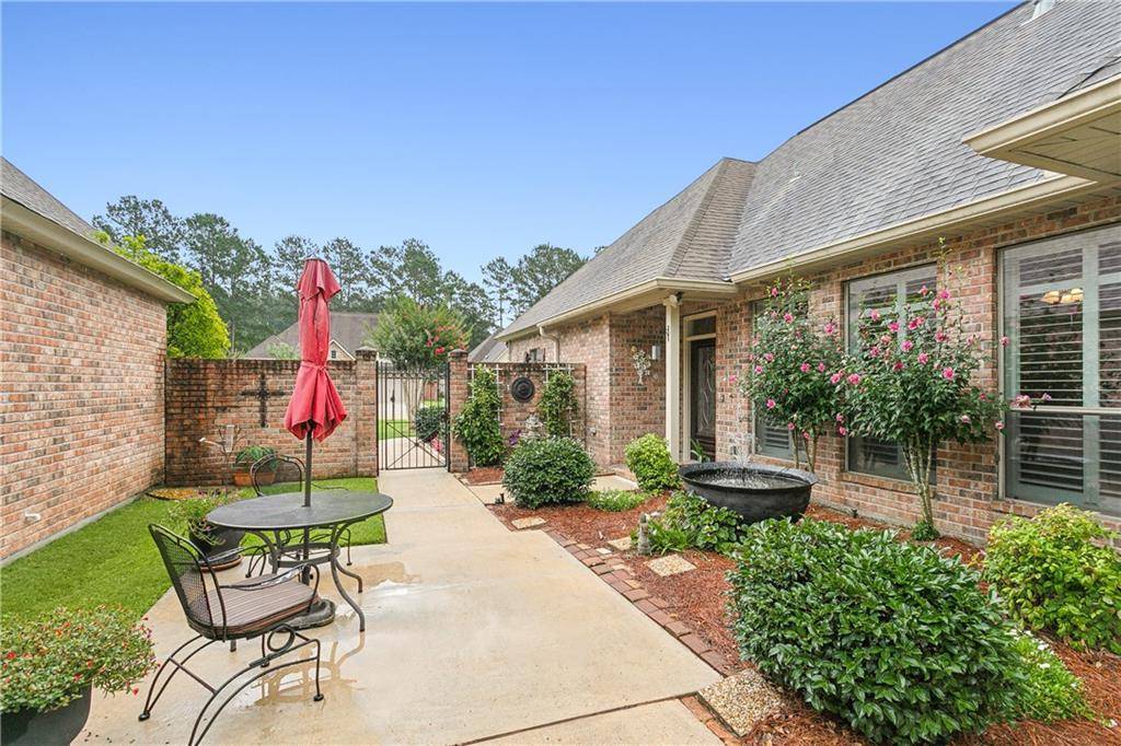 Covington, LA 70435,348 BEEBALM CIR