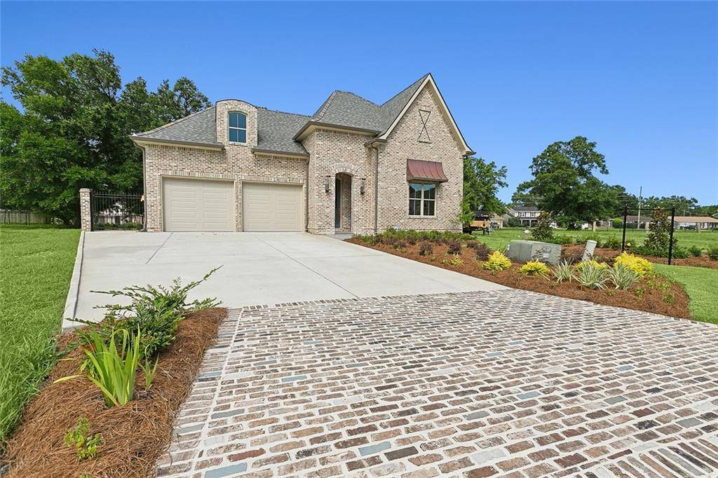 Gretna, LA 70056,531 OAK GLEN DR