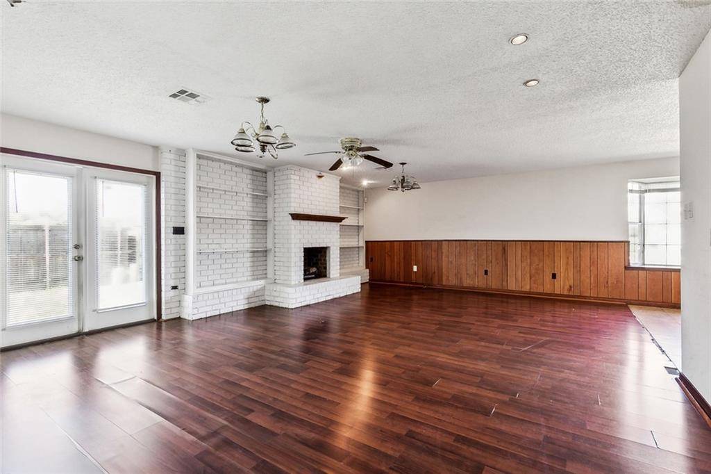 Kenner, LA 70065,4241 BEAUNE DR