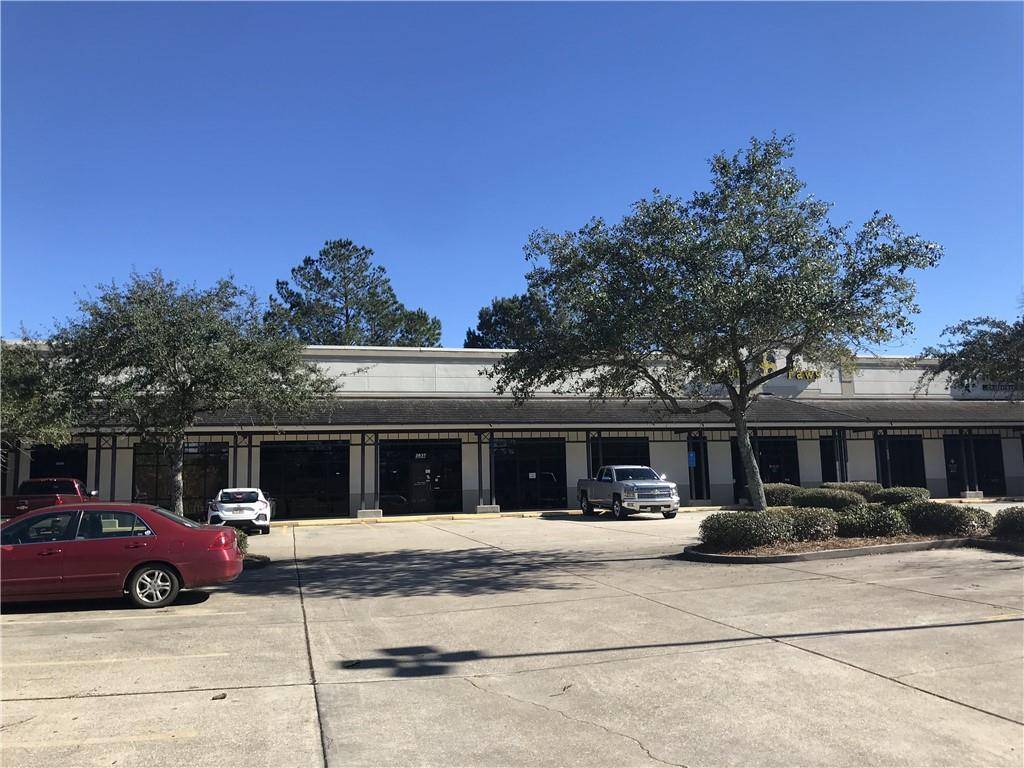 Mandeville, LA 70471,2635 N CAUSEWAY BLVD