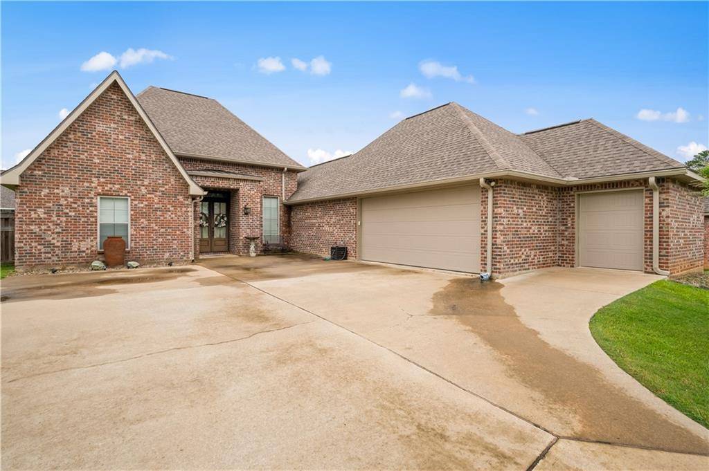 Pineville, LA 71360,310 ST. LANDRY DR