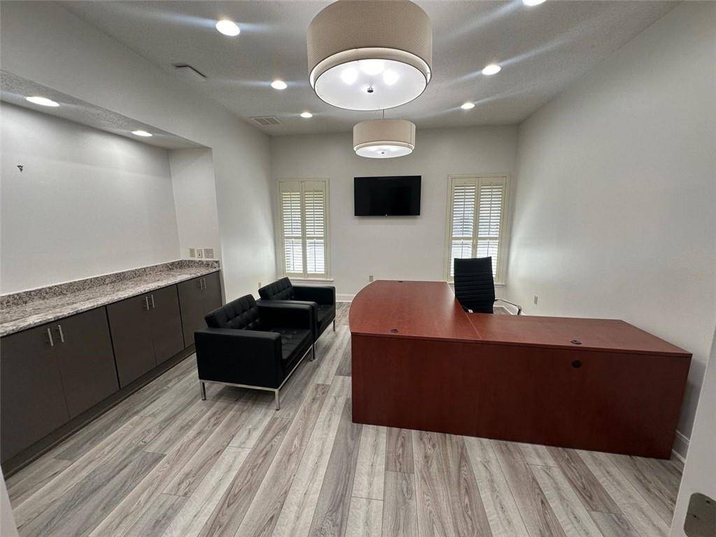Mandeville, LA 70471,105 BEAU CHENE BLVD #100