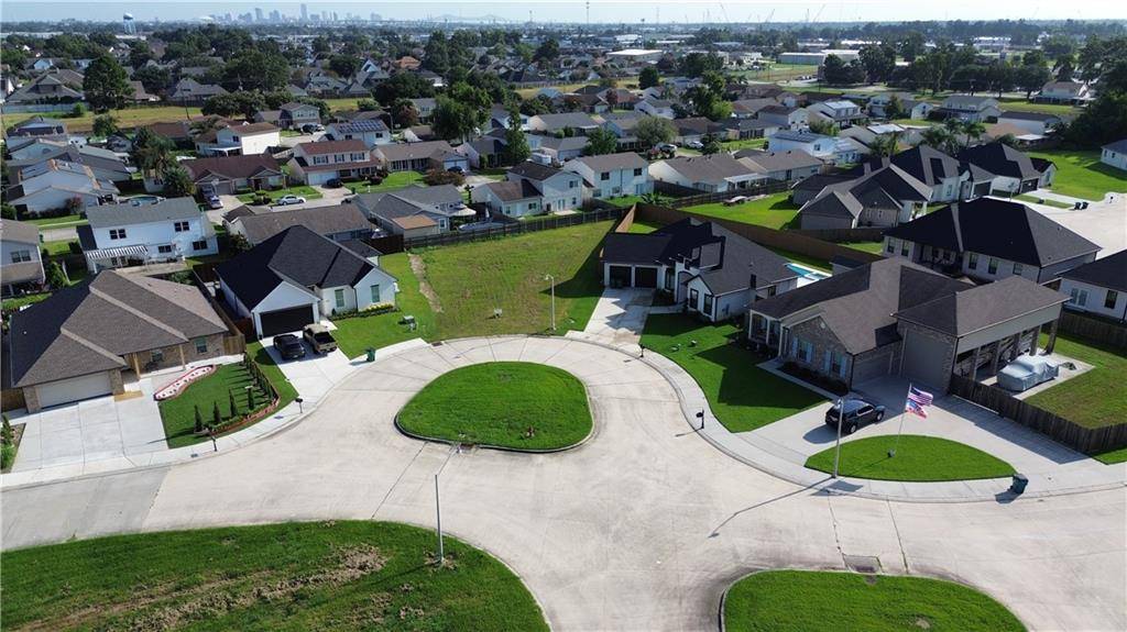 Marrero, LA 70072,4221 BALD EAGLE PARK