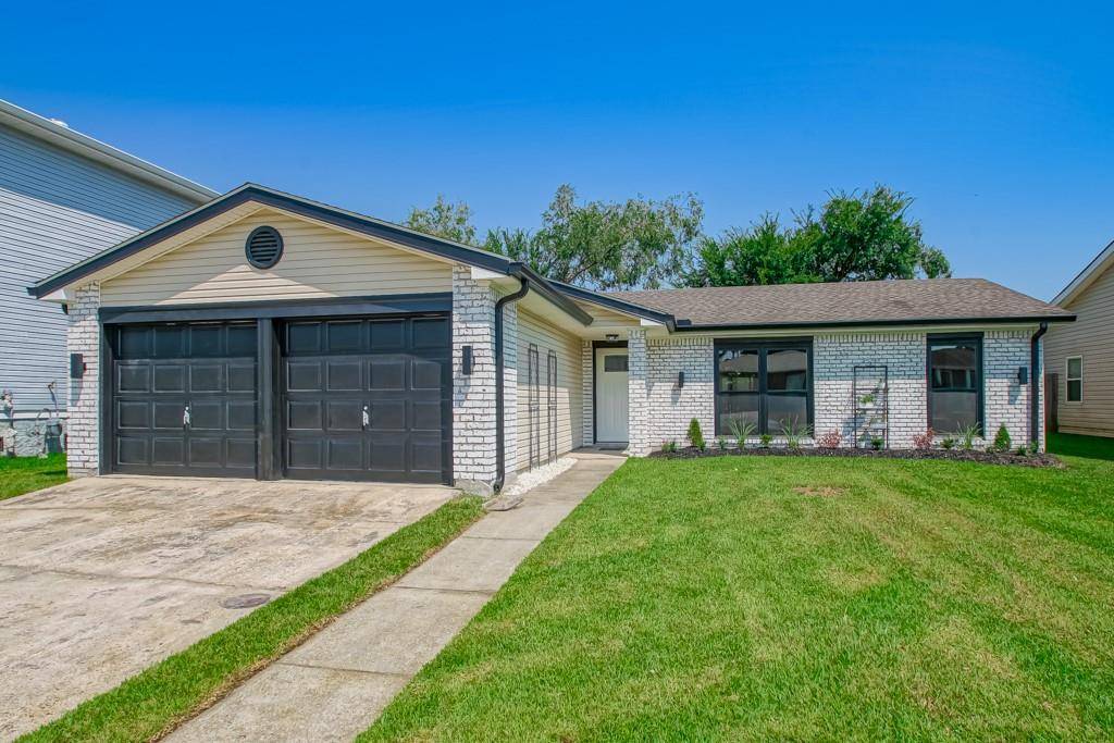 Harvey, LA 70058,3828 GLENOAK DR