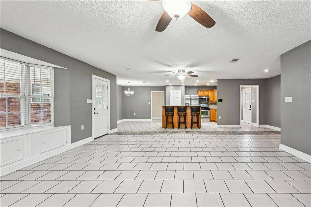 Slidell, LA 70458,285 PALM SPRINGS DR