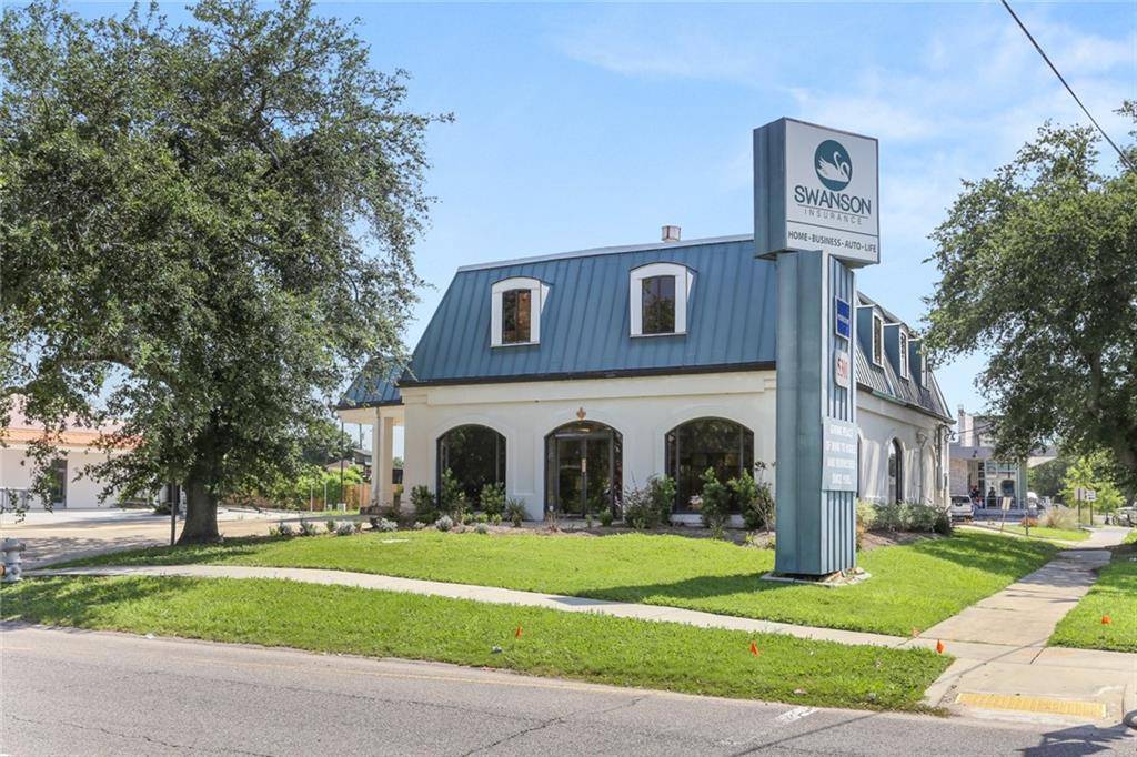 New Orleans, LA 70122,5301 ELYSIAN FIELDS AVE