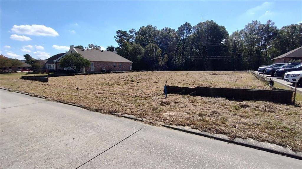 Denham Springs, LA 70726,180 VETERANS BLVD