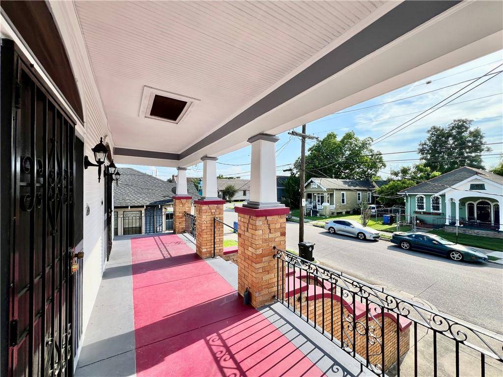 New Orleans, LA 70117,1415-17 ALVAR ST