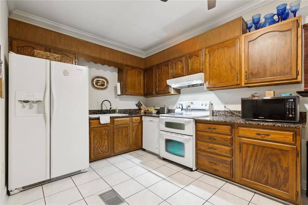 Gretna, LA 70053,418 NEWTON ST