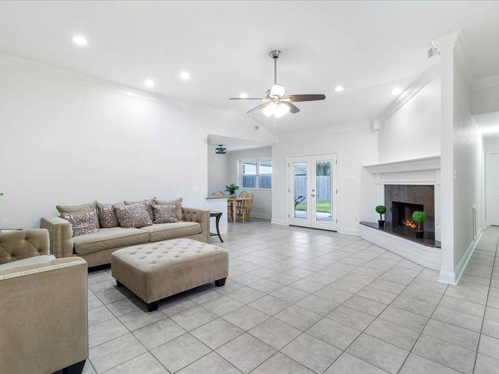 Kenner, LA 70065,5312 ERLANGER RD
