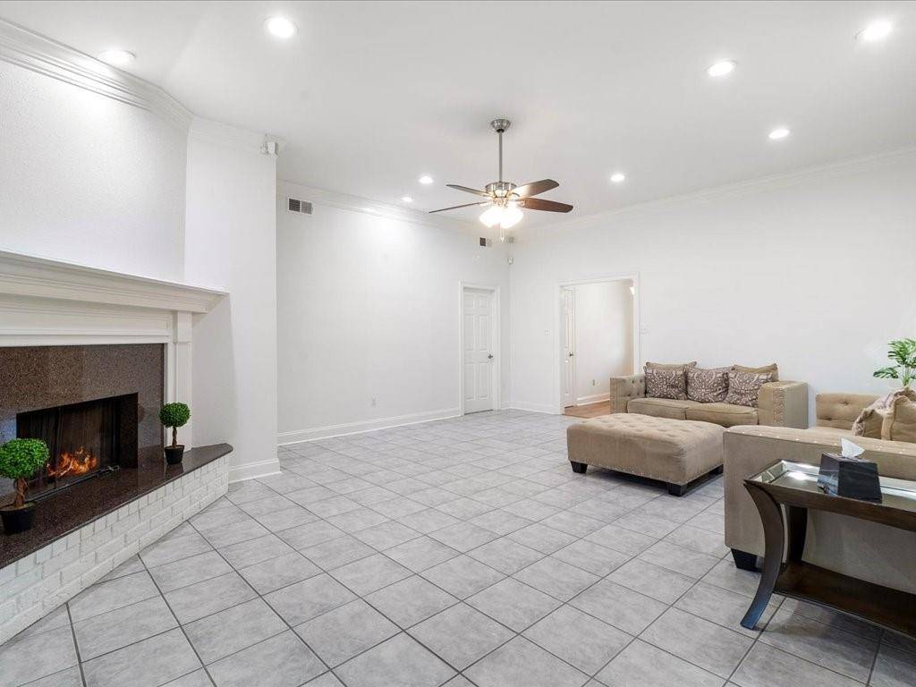 Kenner, LA 70065,5312 ERLANGER RD