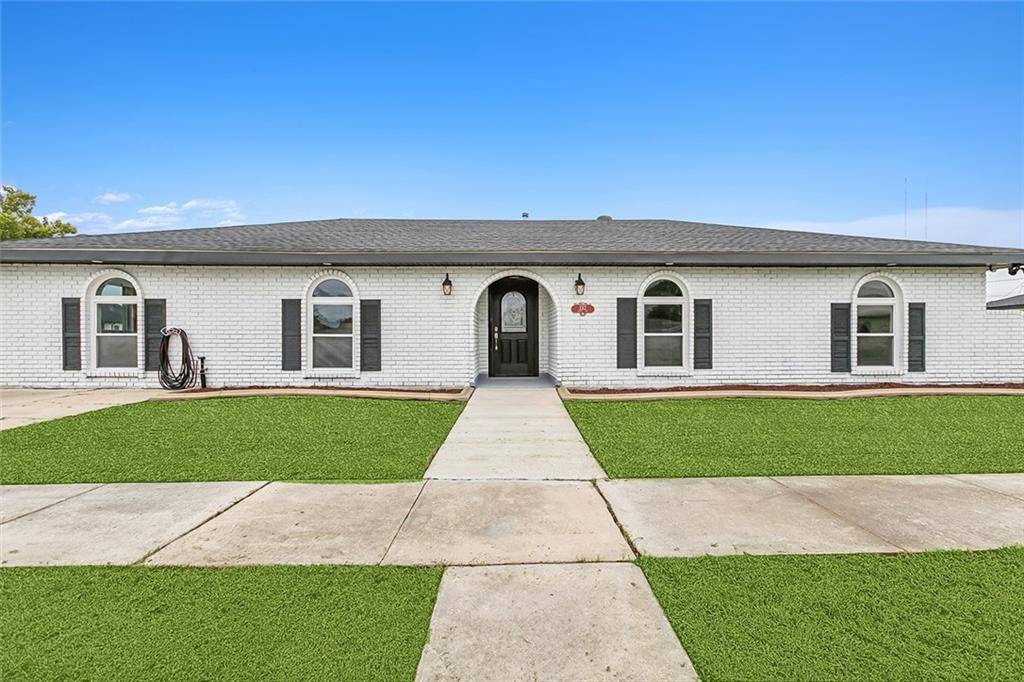 Chalmette, LA 70043,3312 GALLO DR