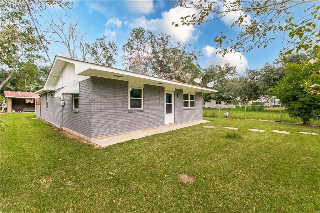 Independence, LA 70443,106 OAK ST