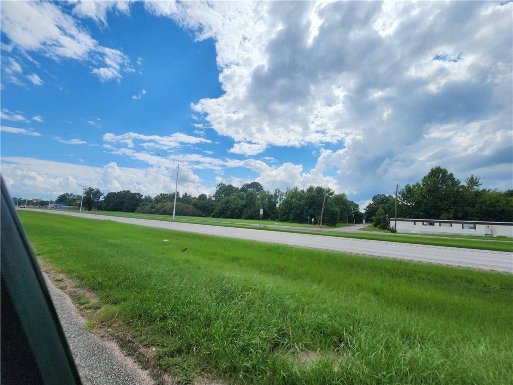 Alexandria, LA 71302,4900 MACARTHUR DR