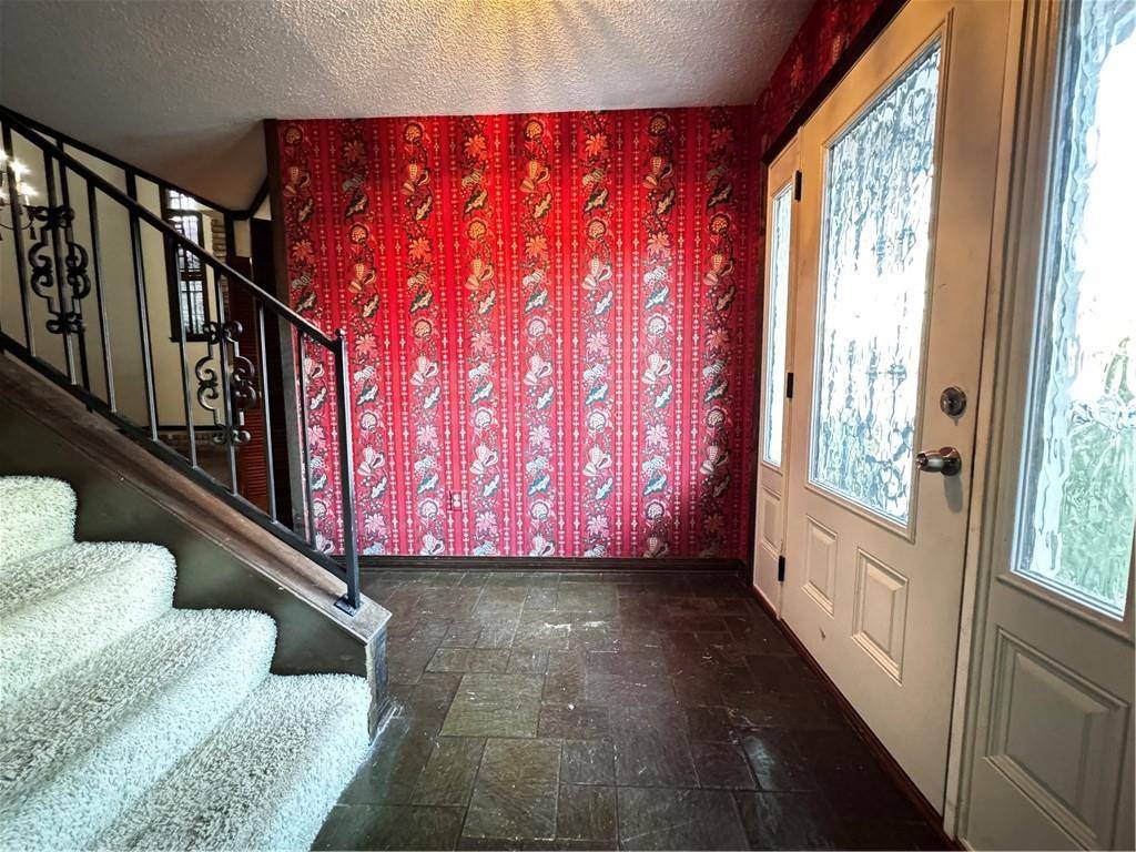 Metairie, LA 70003,5025 TARTAN DR