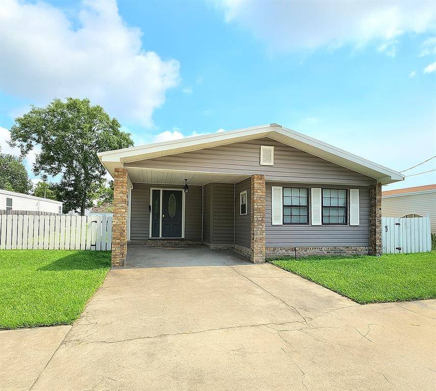 Belle Chasse, LA 70037,605 E FIRST ST
