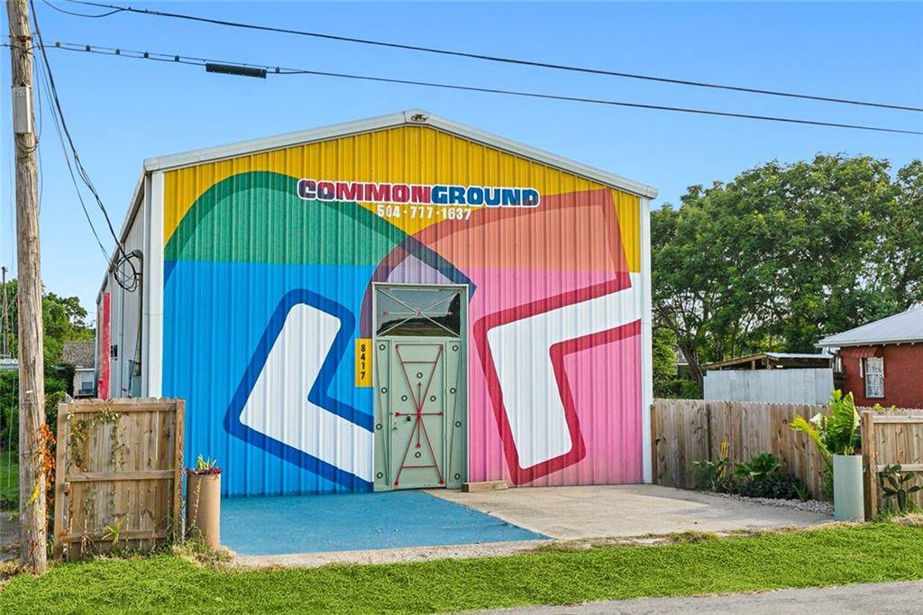 Chalmette, LA 70043,8417 W SAINT BERNARD HWY