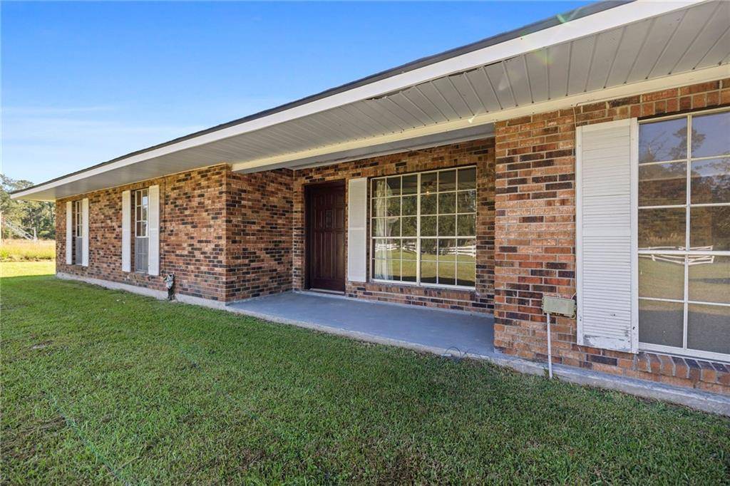 Holden, LA 70744,30750 441 HWY