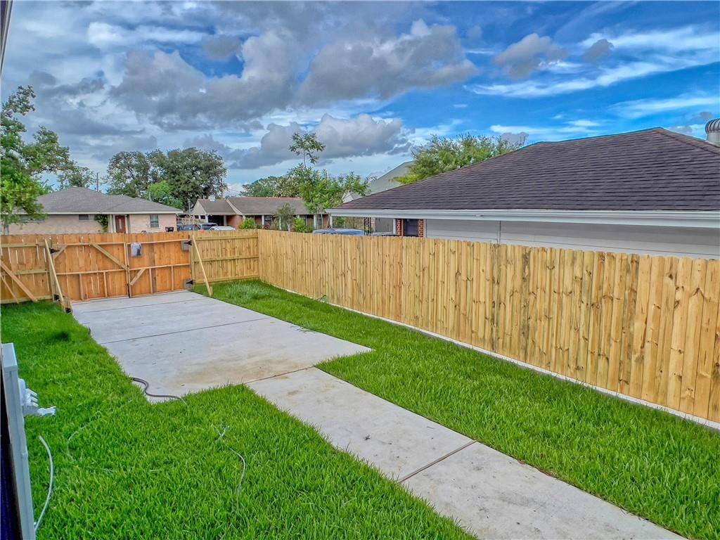 Arabi, LA 70032,316 LIVINGSTON AVE