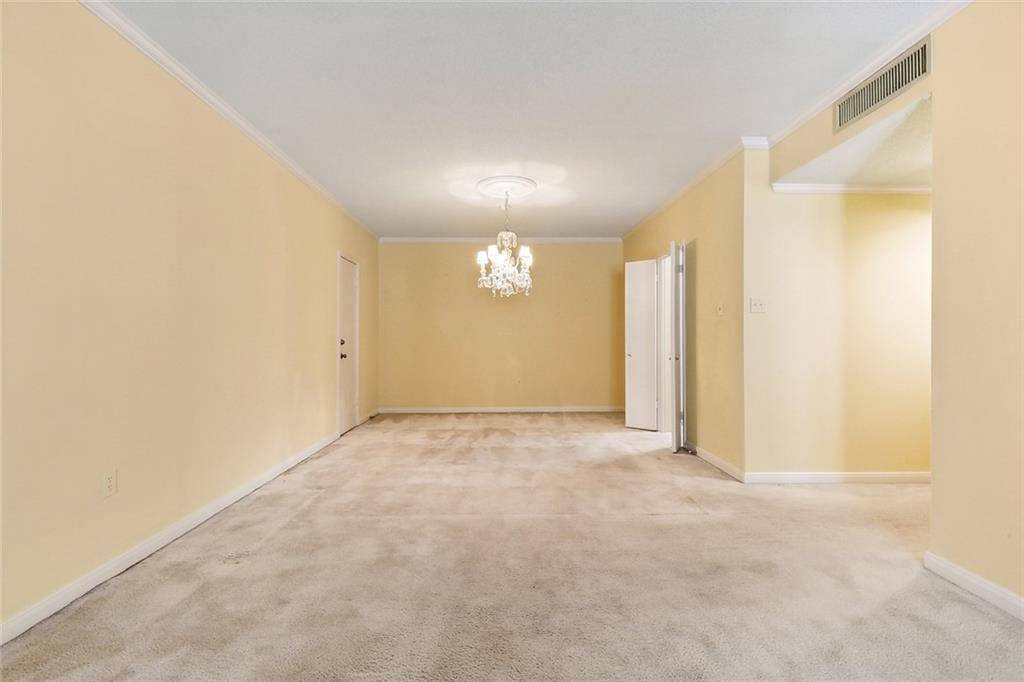 New Orleans, LA 70130,1750 ST CHARLES AVE #506