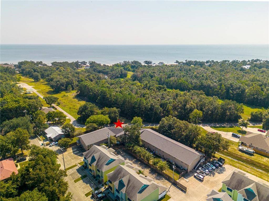 Bay Saint Louis, MS 39520,515 THIRD ST #5A