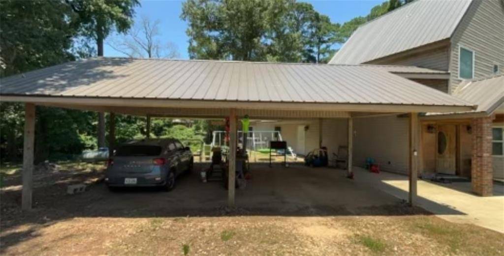 Campti, LA 71411,665 PARDEE RD