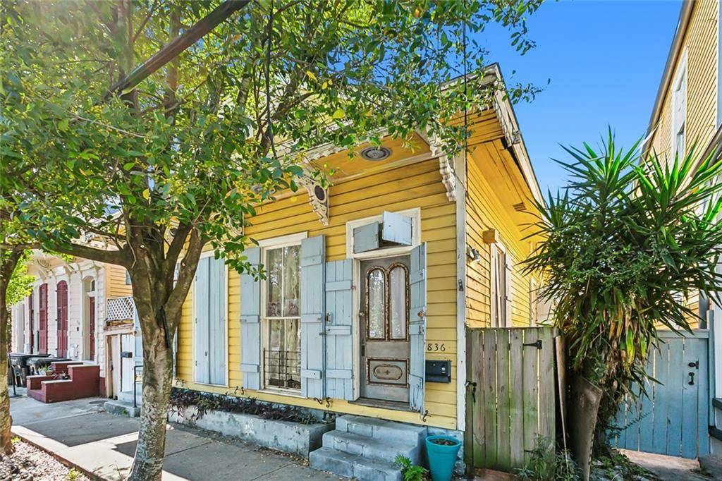 New Orleans, LA 70117,832 36 MANDEVILLE ST