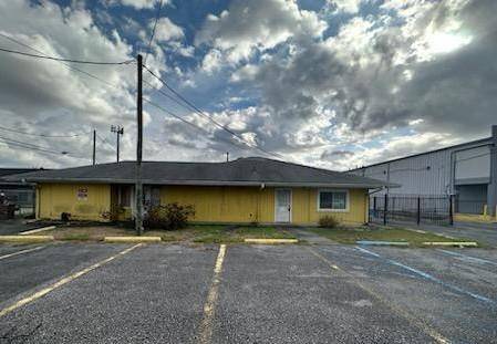 New Orleans, LA 70129,8736 CHEF MENTEUR HWY #STE 1