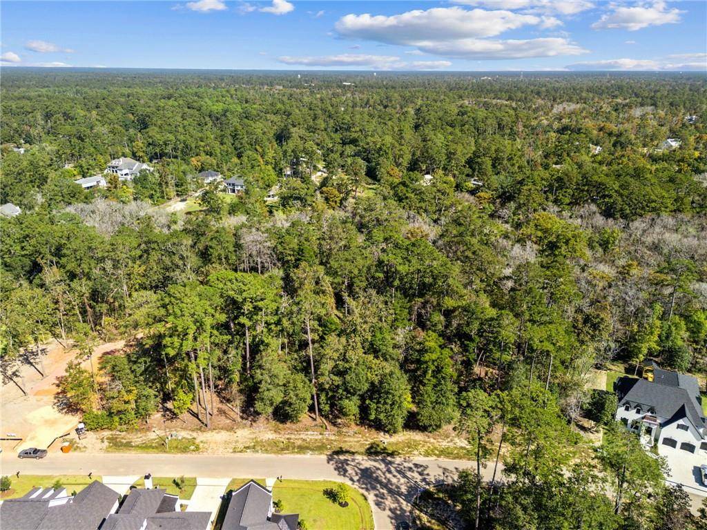 Covington, LA 70433,5077 TWIN RIVER PL
