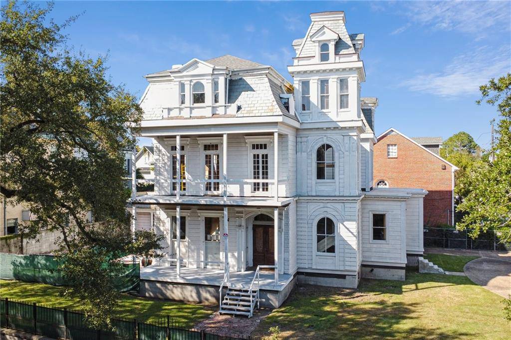 New Orleans, LA 70115,4801 ST CHARLES AVE
