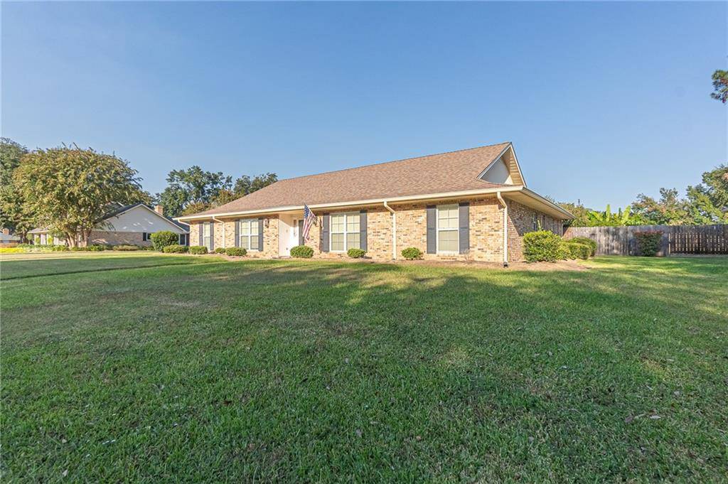 Alexandria, LA 71303,4807 WESTGARDEN BLVD
