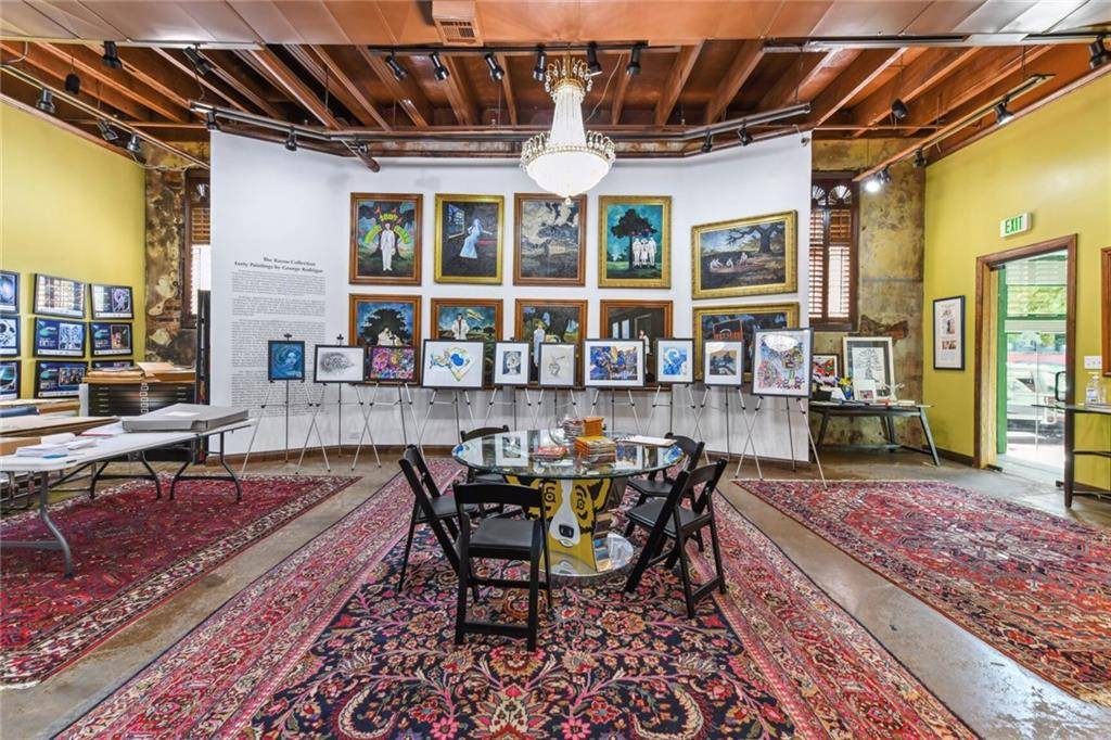New Orleans, LA 70130,747 MAGAZINE ST #5