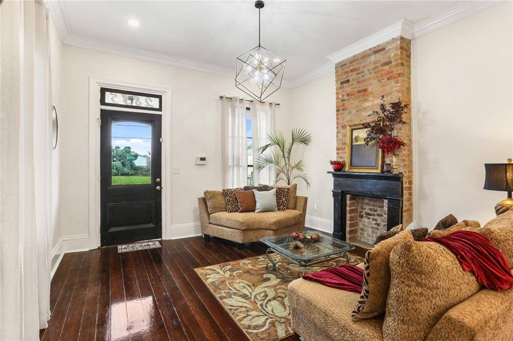 New Orleans, LA 70115,2835 DANNEEL ST
