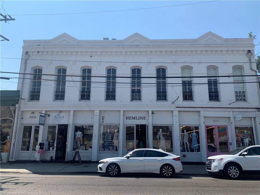 New Orleans, LA 70130,3308 MAGAZINE ST