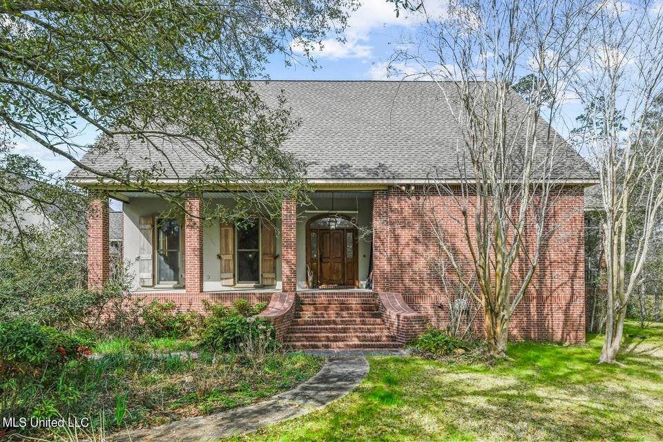 Pass Christian, MS 39571,23554 WOODLAND WAY