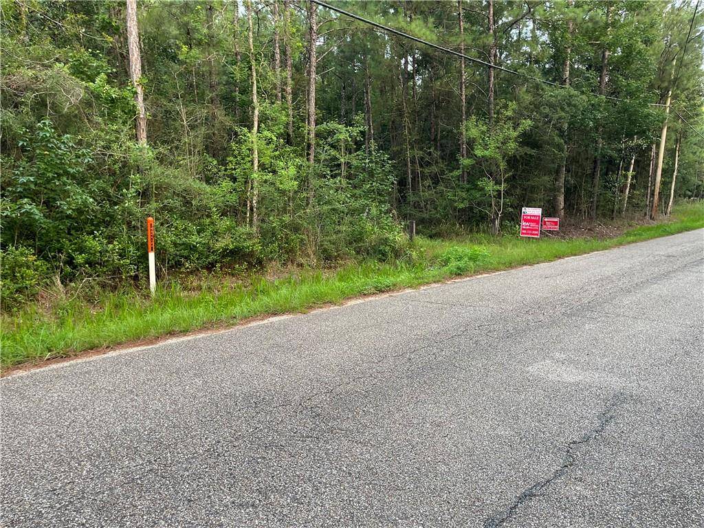 Lacombe, LA 70445,N MILL RD