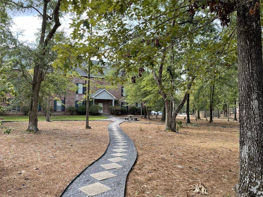 Mandeville, LA 70471,4 SANCTUARY BLVD #301