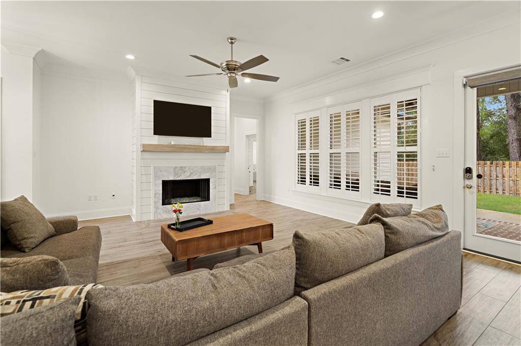 Madisonville, LA 70447,5048 HOUSE SPARROW DR