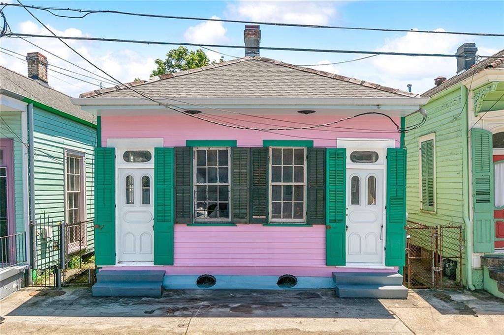 New Orleans, LA 70117,2624 N RAMPART ST