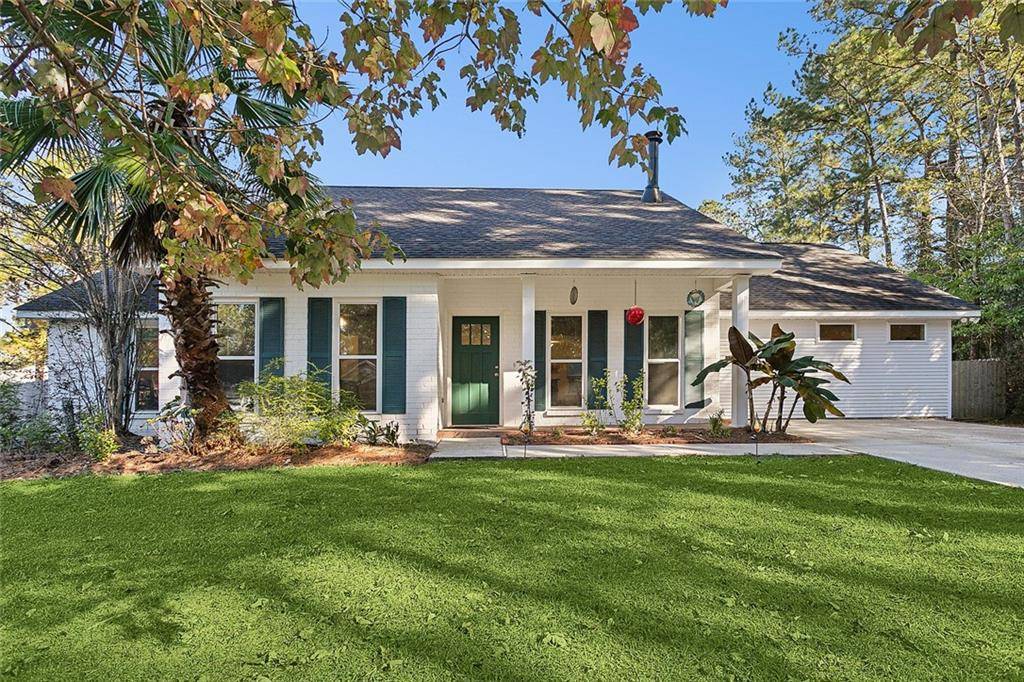 Abita Springs, LA 70420,719 LIONEL CT