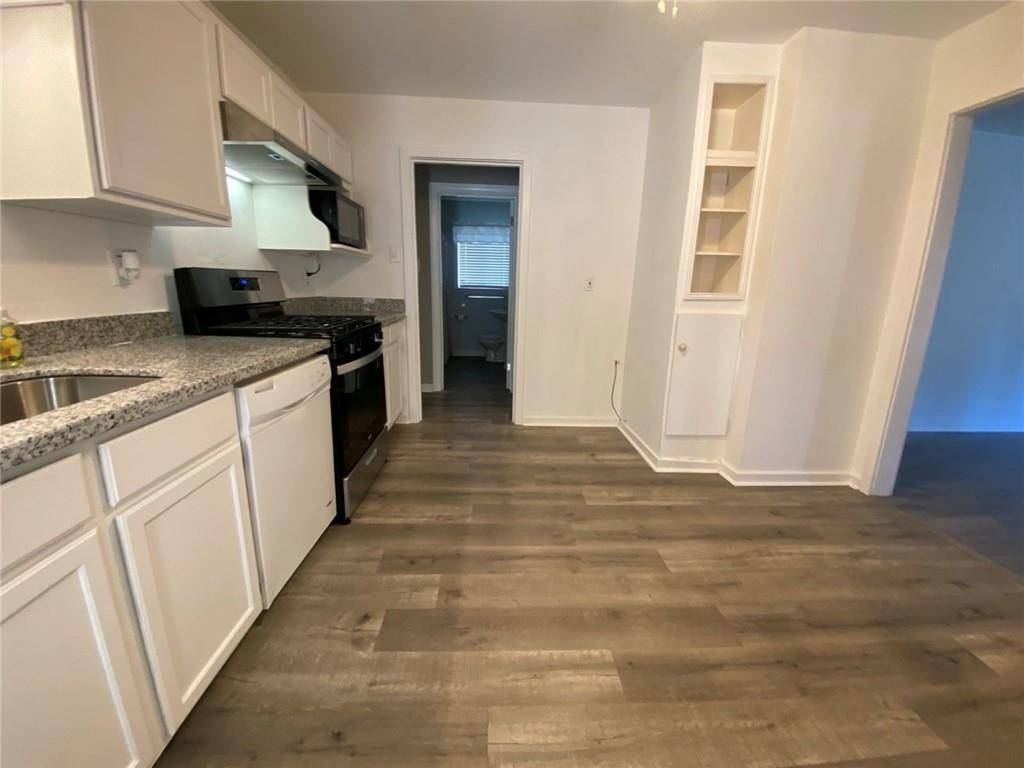 Harahan, LA 70123,350 CAROLYN DR